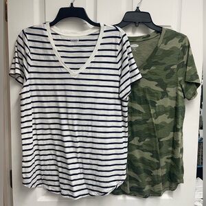 Old Navy Women’s Navy Striped & Camo T-Shirt Bundle sz L Tall